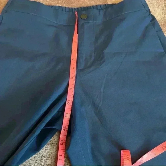 Banana Republic Motion Tech Hybrid Pant - Picture 7 of 10